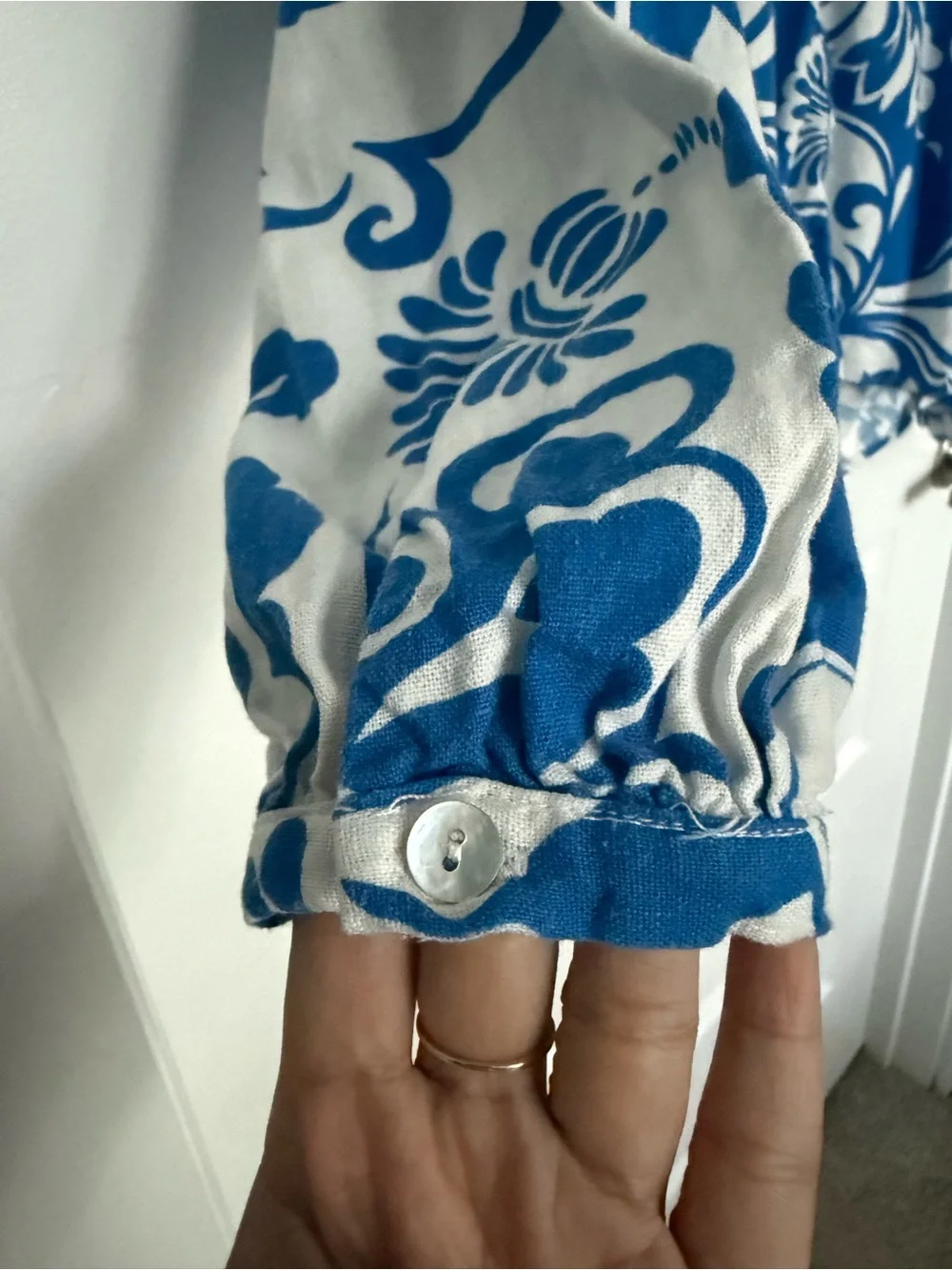 Zara Blue & White Floral Henley Blouse - Picture 3 of 5